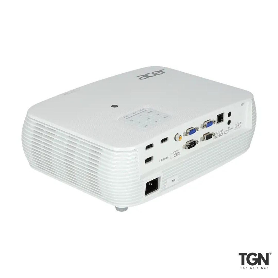 Compact projector for golf home setup