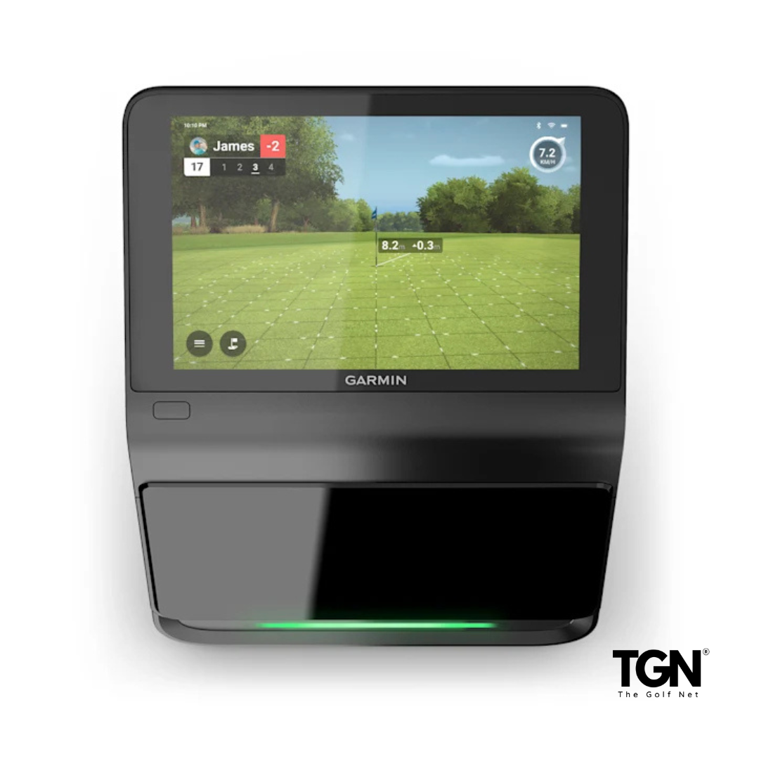 Golfshotanalyse op touchscreen van simulator